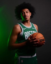 开云官方网站-美记：凯尔特人将签下25岁哈珀，预计合同为期一年且不受保障