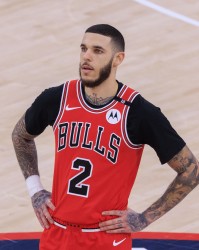 昔日球队榜眼！湖记：湖人已有意朗佐-鲍尔有一段时间