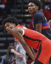 开云官方网站-奥萨尔：阿门三双次数领先于我，下赛季将实现突破