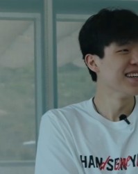 杨瀚森：试训时常常睡眠不足，期待选秀但不期望太高