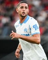 队报：米兰、维拉和热刺关注拉比奥特，球员收到了很多询问