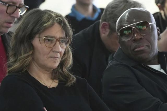 1744338333622084227.jpg 1744338136339.jpg